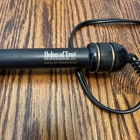 1/2” Curling Iron - Helen of Troy Gold Series - Picture 3 of 3